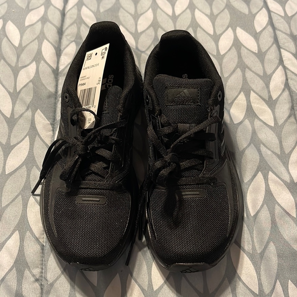 Kids Adidas Run Falcon Brand New